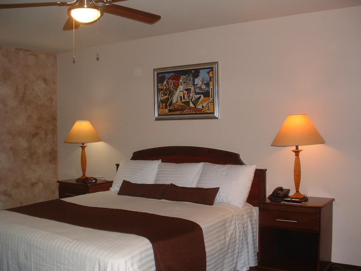 The Sunset Inn Alamosa Exterior photo